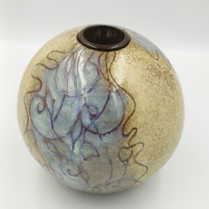 okrogla glinena vaza, pottery art, unikatna vaza krogla