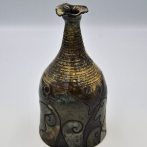 Unikatna rjava glinena vaza