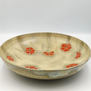 ročno izdelana glinena skleda z makom, pottery art, skleda iz kamenine z motivom maka