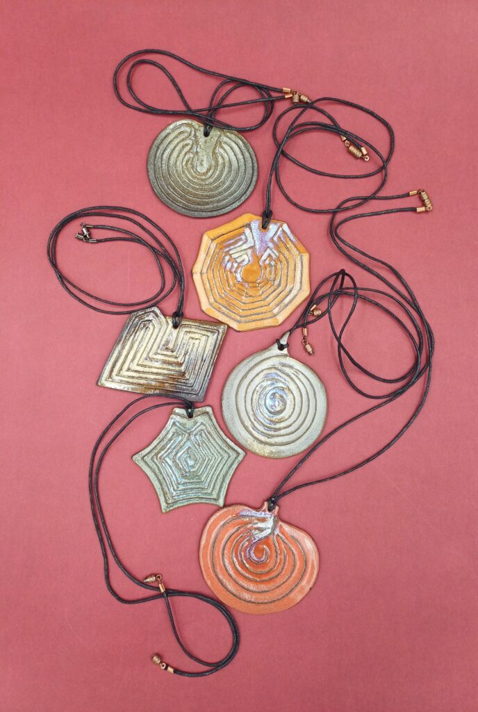 valentinovo darilo, pottery art, unikatni izdelki iz gline za Valentinovo