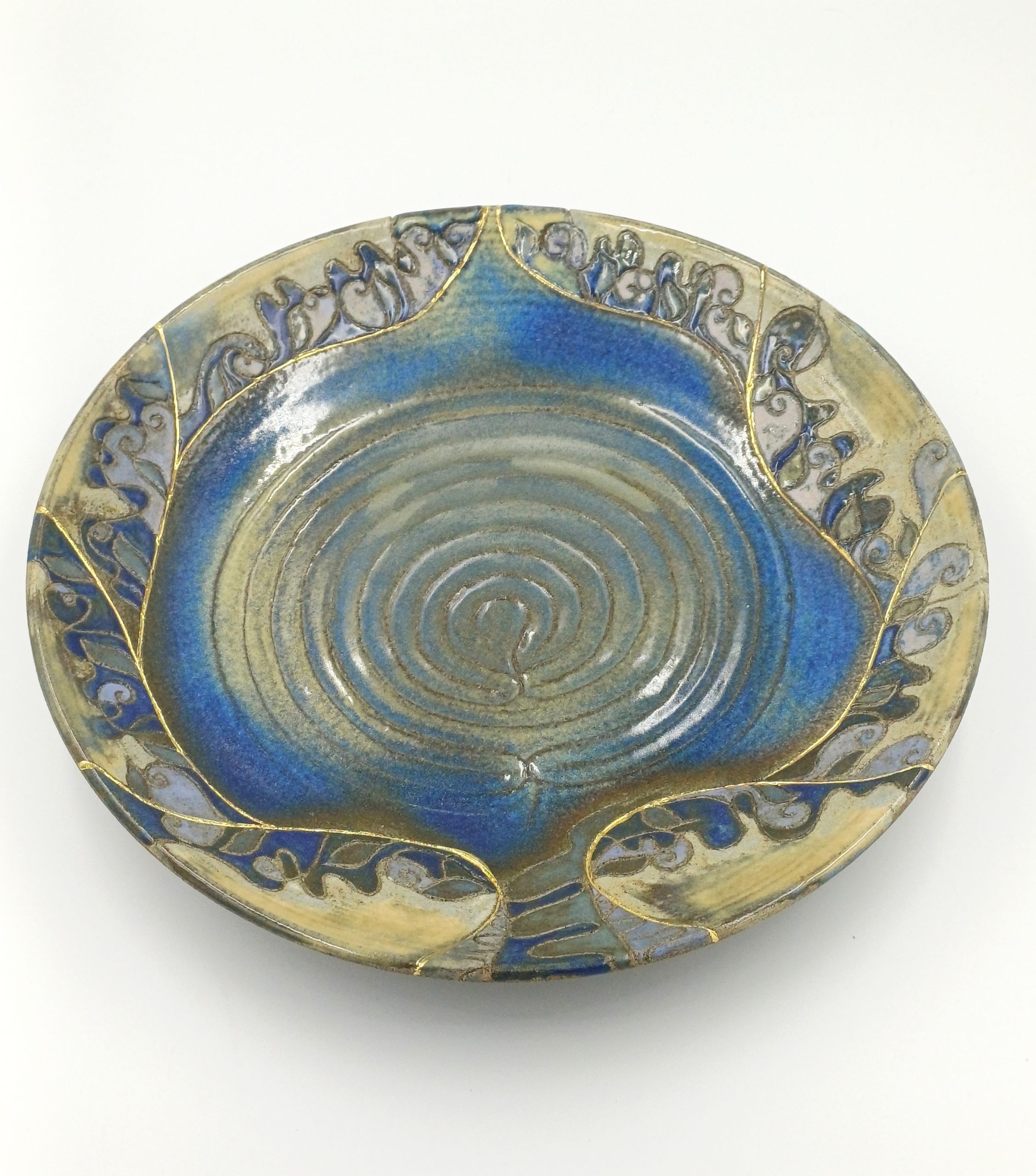 Saturnov labirint na krožniku, pottery art, labirint življenja in smrti